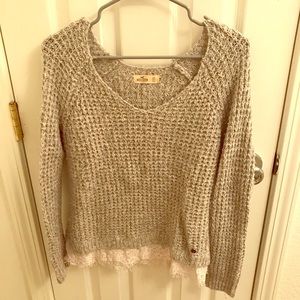 V-neck  Knit Sweater with lace trim